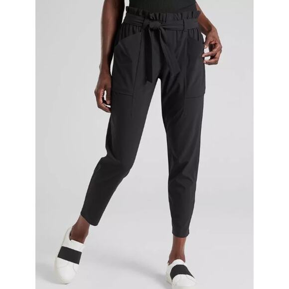 Athleta Skyline II Pant Ankle Jogger Active Pant Paperbag Size 6 Black - Picture 2 of 10